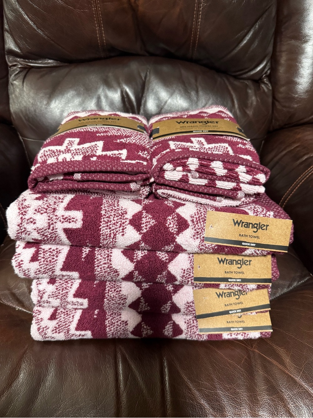 Maroon/pink Aztec Wrangler bath towels